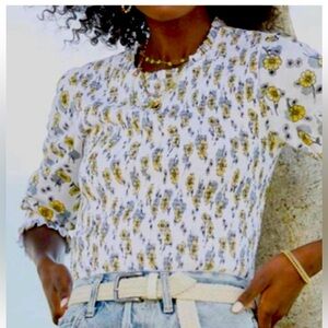 Goldie Lewinter Daisy Smock Smocked Top. White w/yellow and grey. Like new. S